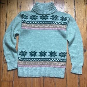Vintage Green Patterned Turtleneck Sweater